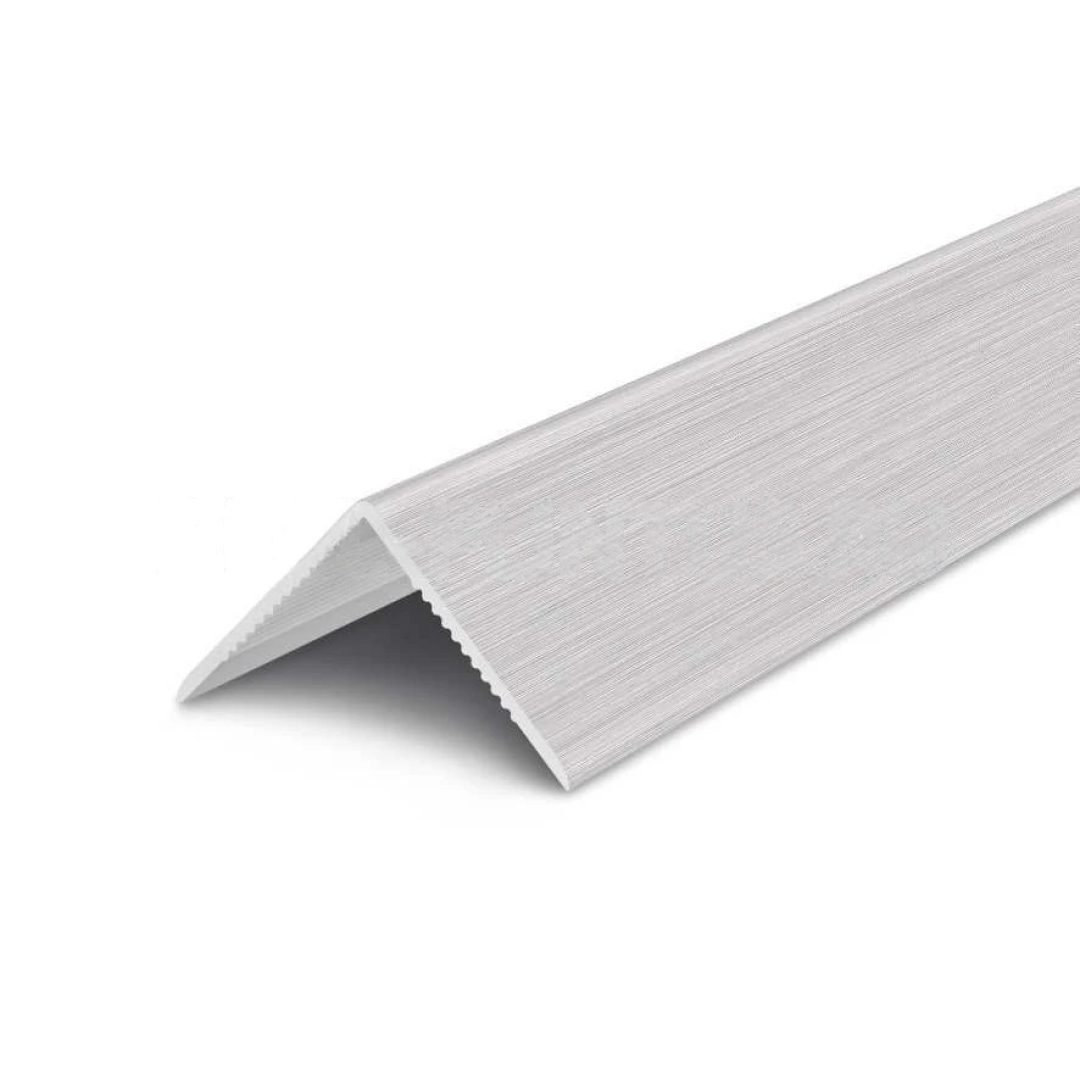 Угол ПВХ Деконика Алюминий 186 2700х15х15 (25шт.упак.)