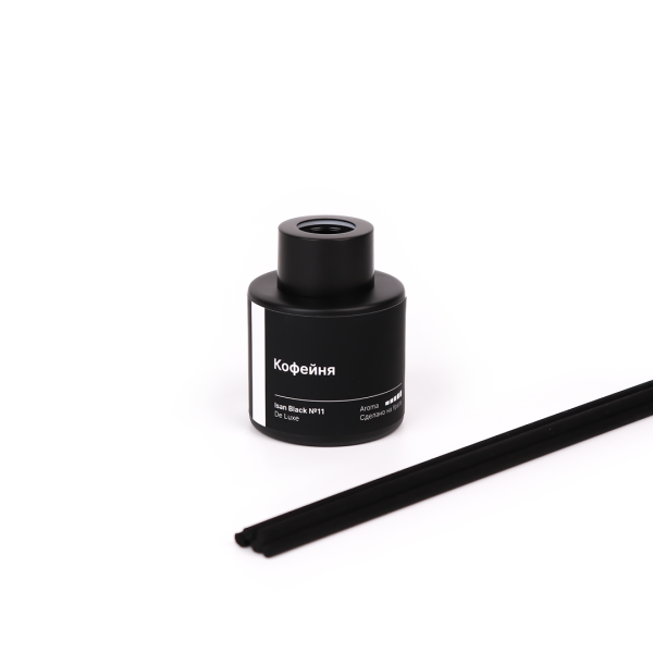Stella aroma набор свеча Iskra Black, 200 мл и Диффузор Isan, 50 мл (De Luxe №11, Кофейня)